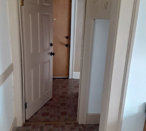 9604 Parkview Interior