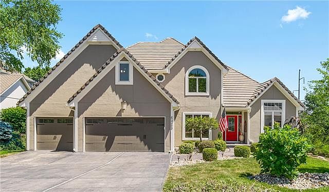 1st image of 6223 NE Quince Dr