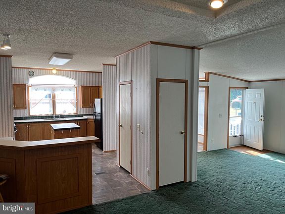 5th image of 30948 Poole Ct