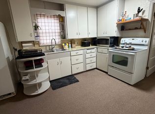 101 SW 10th St, Oak Grove, MO 64075