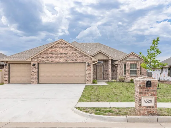 4528 Adobe Ct, Yukon, OK 73099