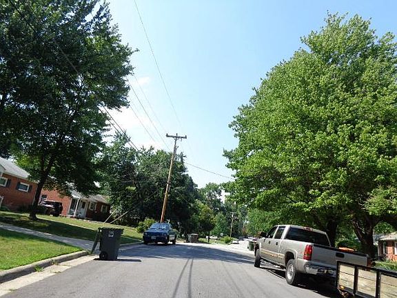 4th image of 910 Idlewood Dr