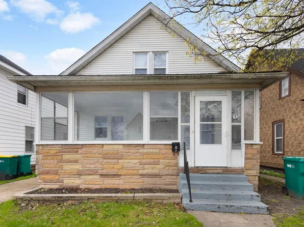 221 E 8th St, Mishawaka, IN 46544