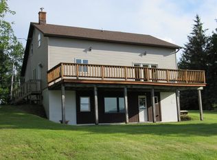 940 Hardscrabble Rd, Cadyville, NY 12918