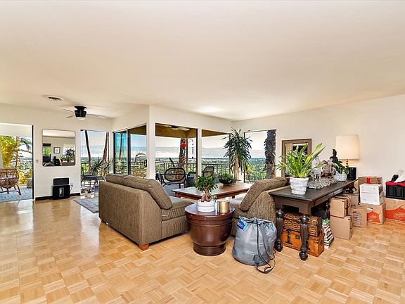 3rd image of 2112 Southridge Dr