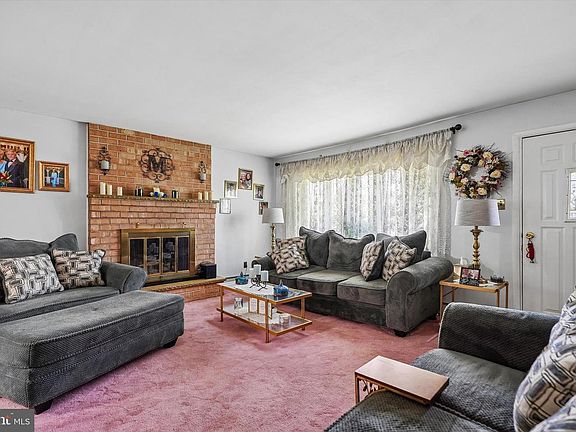 5th image of 430 Fort Washington Ave