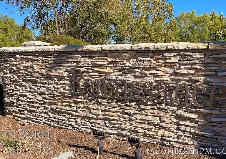 5482 Avignon Ct — Photo 15