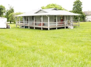 1003 Saxony Ave, Jamestown, TN 38556