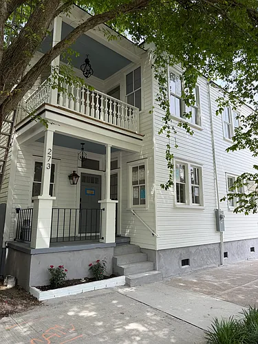 273 Ashley Ave Photo 1