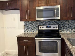 19851 SW 114th Ave APT 207, Miami, FL 33157