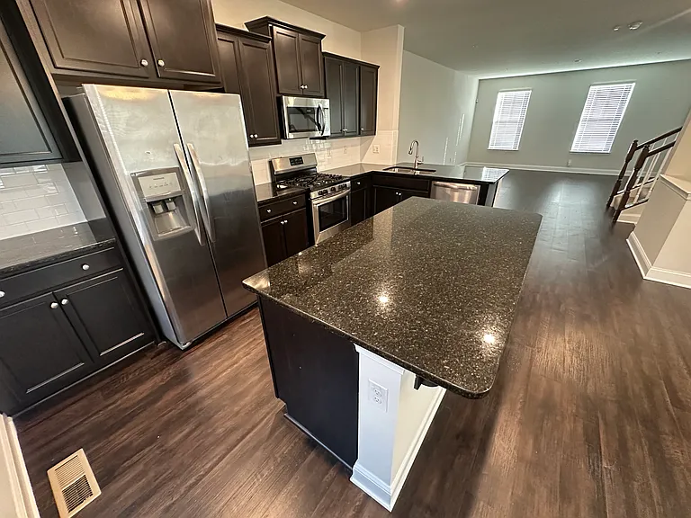 15114 Hogshead Way — Photo 14