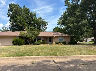 12 Liberty Cir, Stillwater, OK 74075