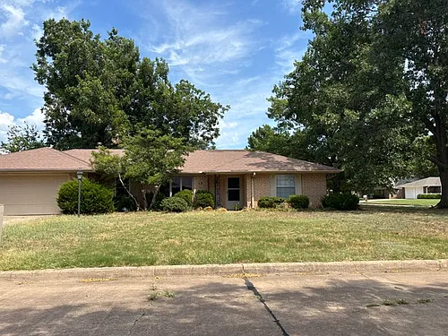 12 Liberty Cir Photo 1