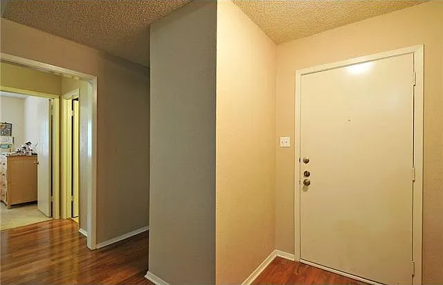 11421 Pyreneese Dr — Photo 22