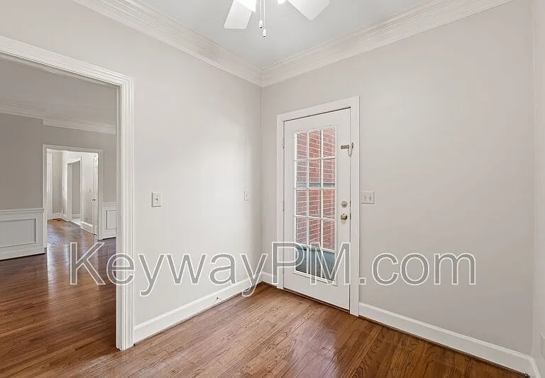 879 Sparkleberry Rd — Photo 7