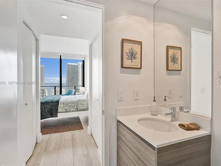 121 NE 34th St #2205 — Photo 32