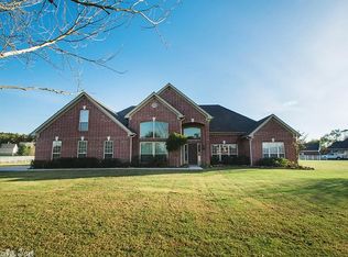 2077 Lookout Mountain Rd, Benton, AR 72019