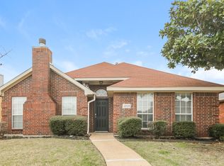 2525 Spring Rain Dr, Mesquite, TX 75181