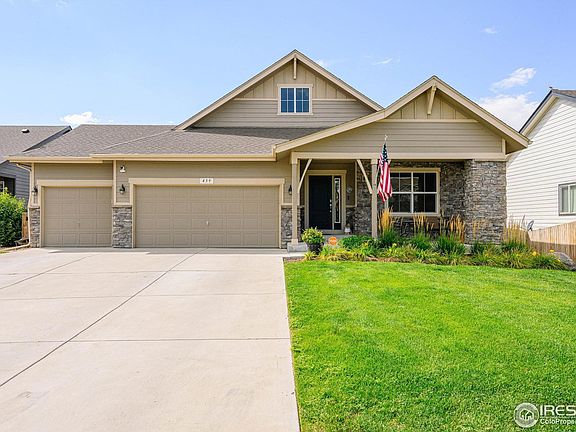 3rd image of 439 Pekin Dr