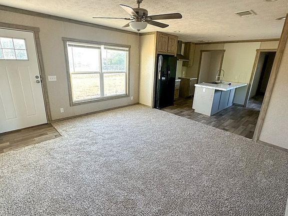 4th image of 5094 Amber St