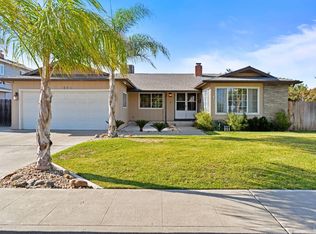 571 Tamarack Ln, Lemoore, CA 93245