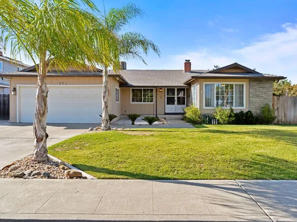 571 Tamarack Ln, Lemoore, CA 93245