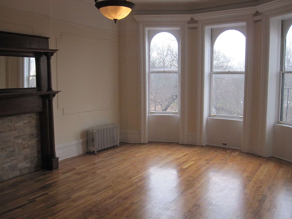 1st image of 154 Prospect Park W APT 16