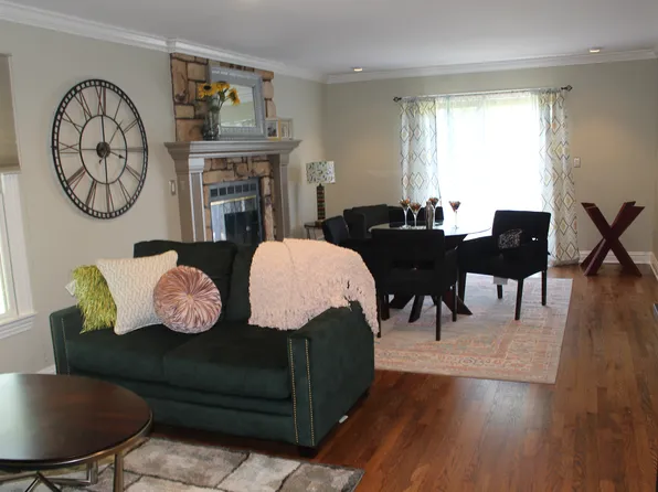 47 Sunrise Dr, Gillette, NJ 07933