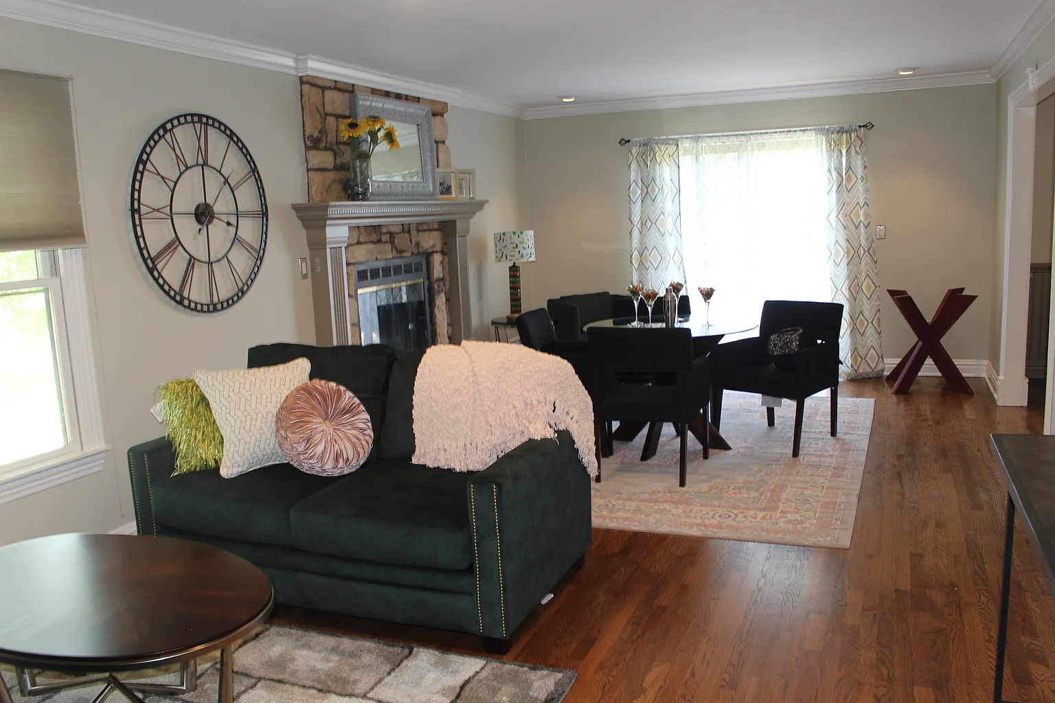 47 Sunrise Dr photo 1