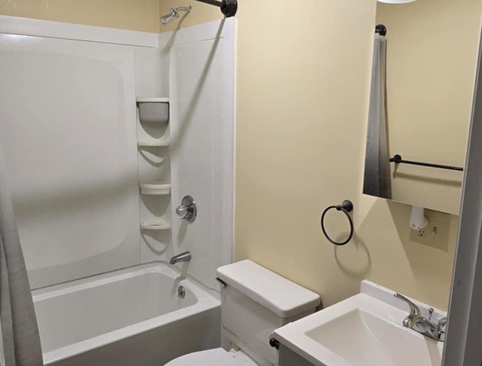 1st image of 13-19 Lower Welden St #15
