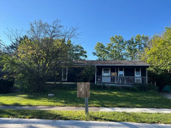 627 Brill Dr, Oxford, OH 45056