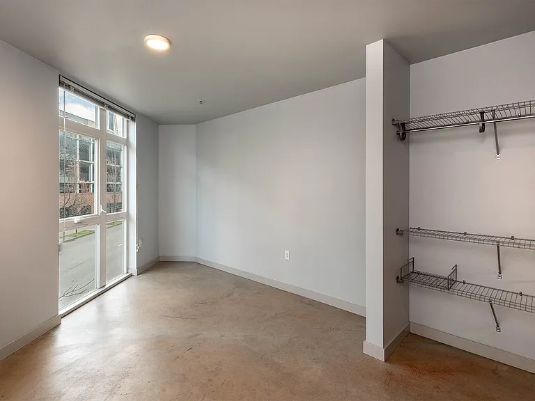Minnie Flats | 101 Denny Way, Seattle, WA 98109 — Photo 33