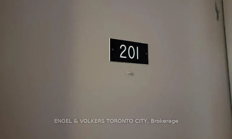 109 Gowan St #201 — Photo 9