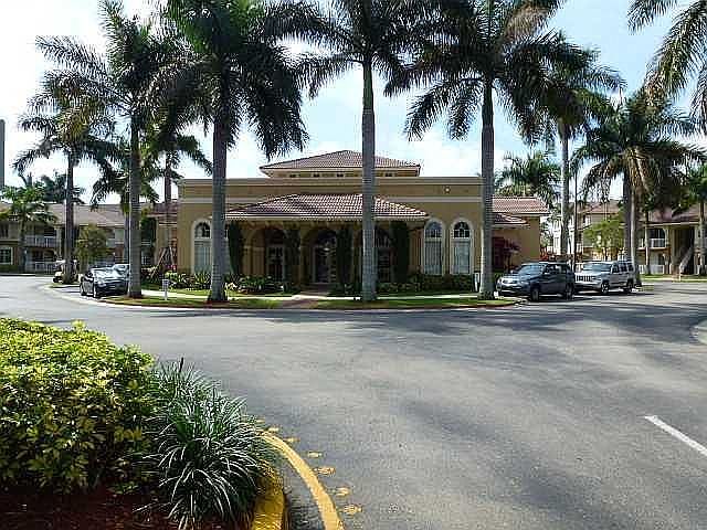 2nd image of 8854 W Flagler St #200