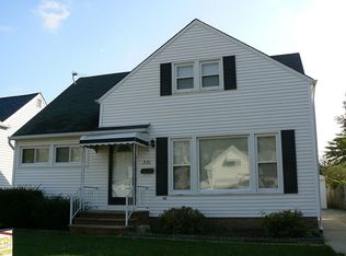 331 Woodmere Dr, Willowick, OH 44095