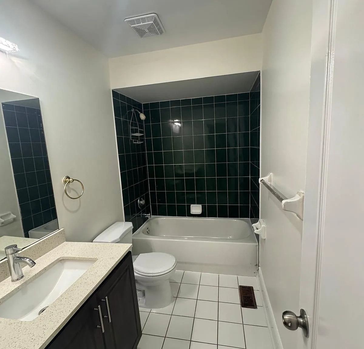 3 bed, $3,450 — Photo 3