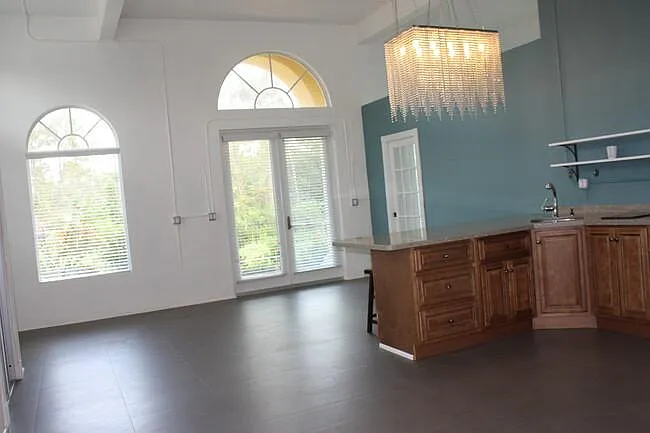 5862 Homeland Rd — Photo 12