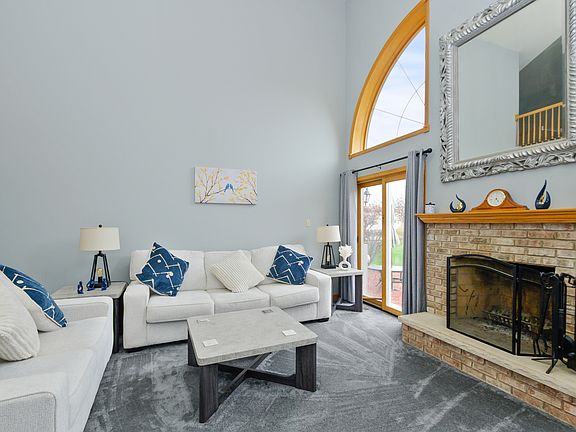 5th image of 19334 Carrick Way