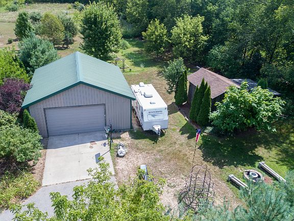 5th image of 16011 Outback Dr