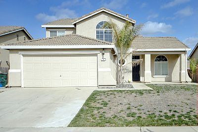 1st image of 1139 Plumas Links St