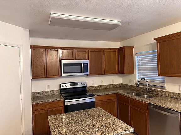 4th image of 1313 Mallard Dr
