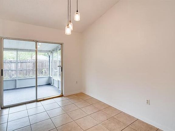5th image of 108 Placid Woods Ct
