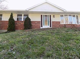 1560 Shasta Ln, Macungie, PA 18062