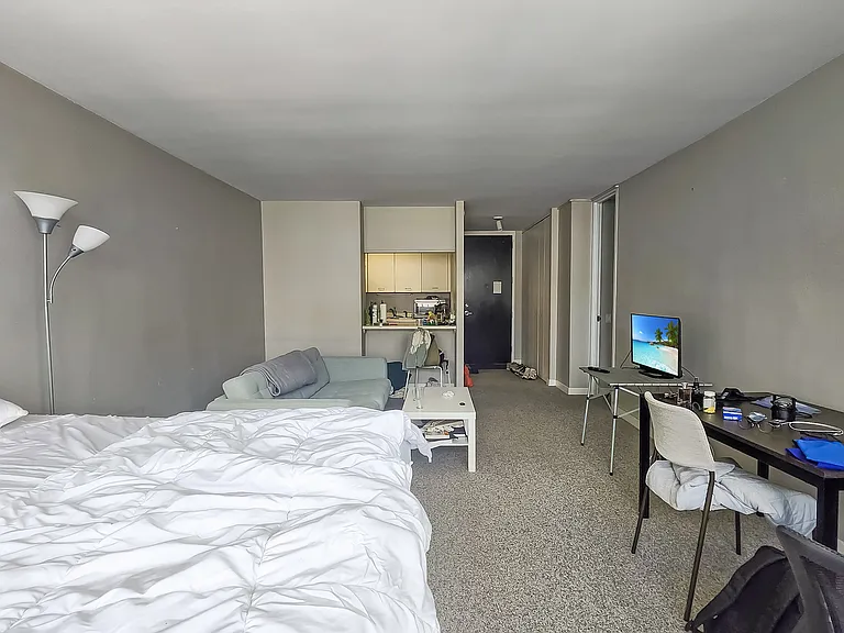 535 N Michigan Ave #2710 — Photo 4
