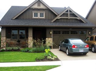 377 Turnberry Ave, Woodburn, OR 97071