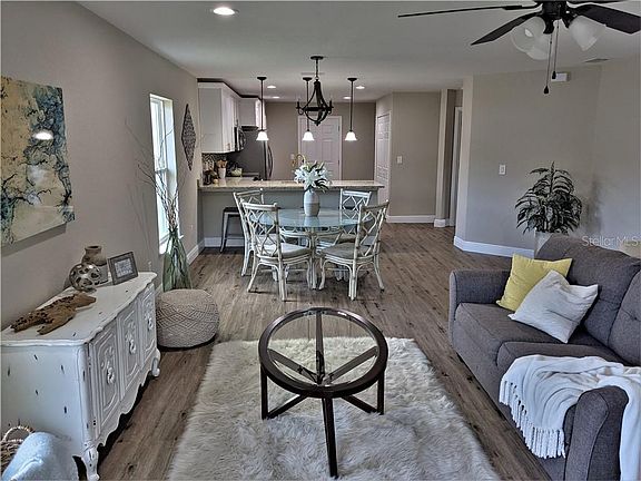 4th image of 4402 N 38th St