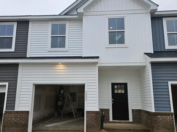 1352 Bessie Ct, Wake Forest, NC 27587