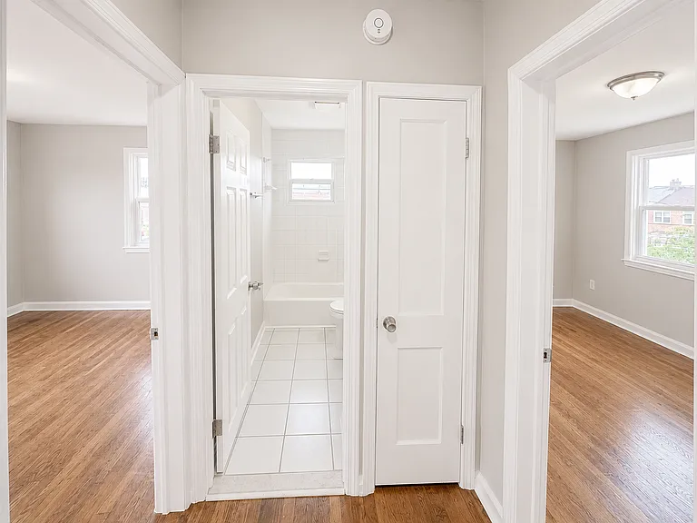 7261 Bridgewood Dr — Photo 14