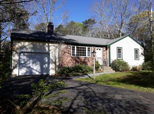 1 Thumpertown Ln, East Sandwich, MA 02537
