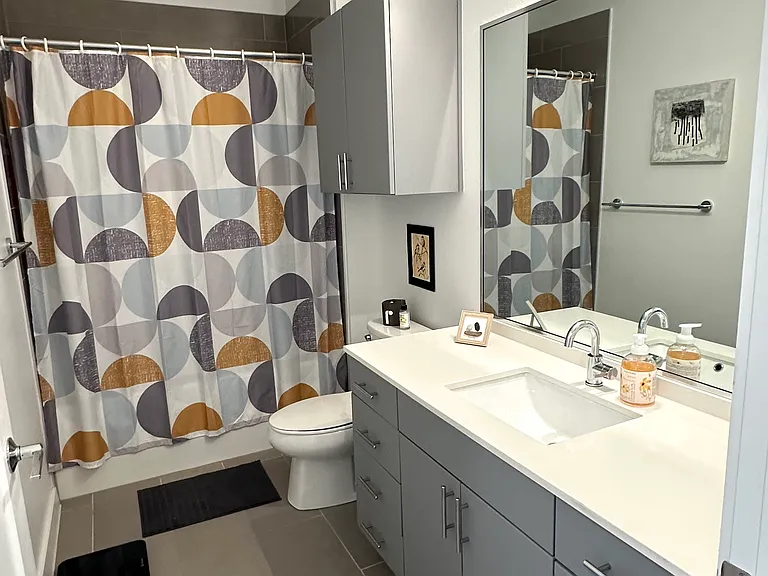 Bathroom 2